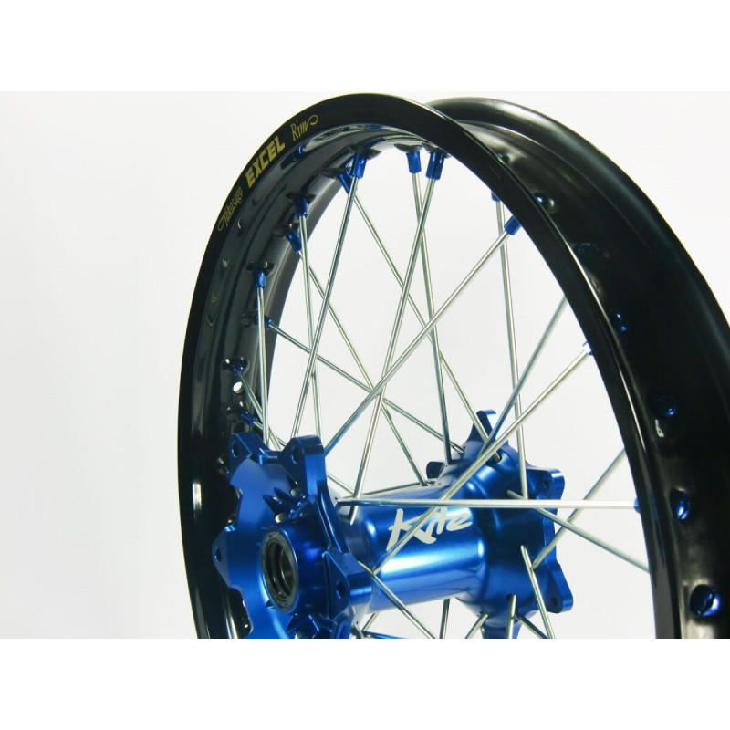 WHEEL ELITE 18X2.15 BL - 02040460