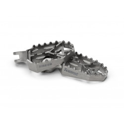 FOOTPEGS TITANIUM DUCATI MULTI - 16202790 | Dr Rider