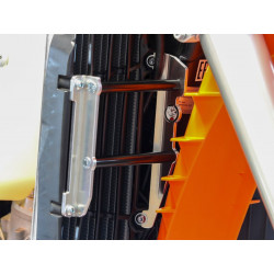 RADIATOR GUARDS EXC/F 24- BK - 19010950 - Dr Rider